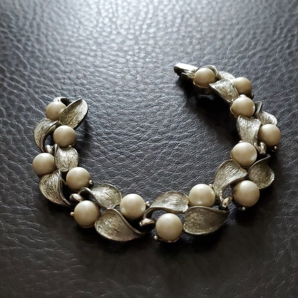 VTG Lisner bracelet